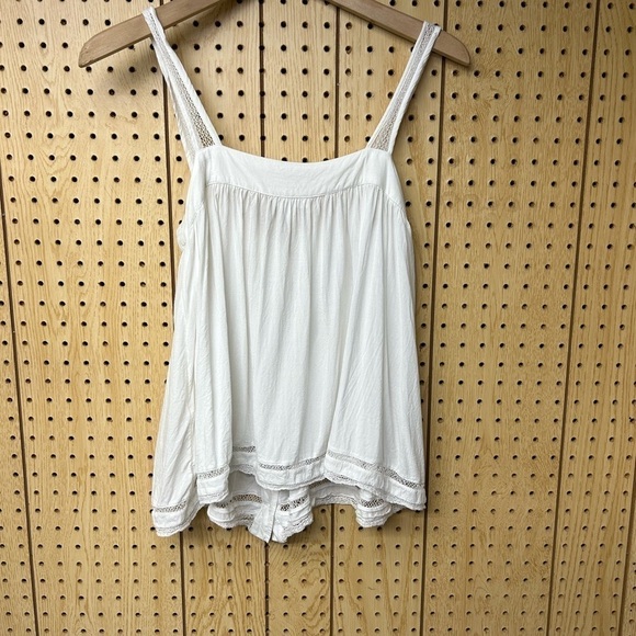 Wilfred White Lace  Button Up Tank Top - Picture 2 of 4